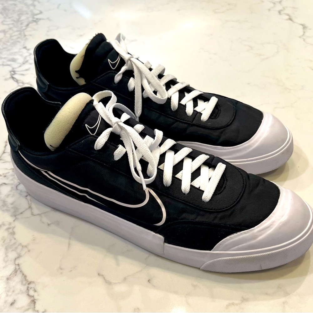 Nike Drop Type HBR  Black/White size 14  EUC